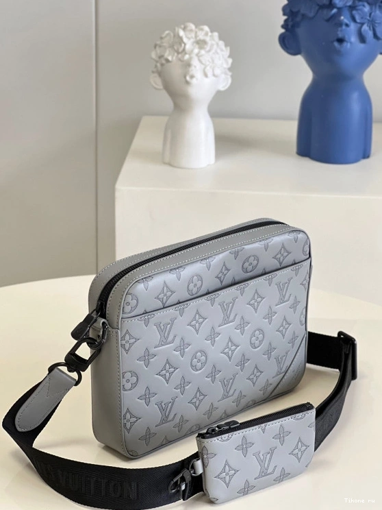 Affordable MESSENGER LOUIS DUO VUITTON 0810